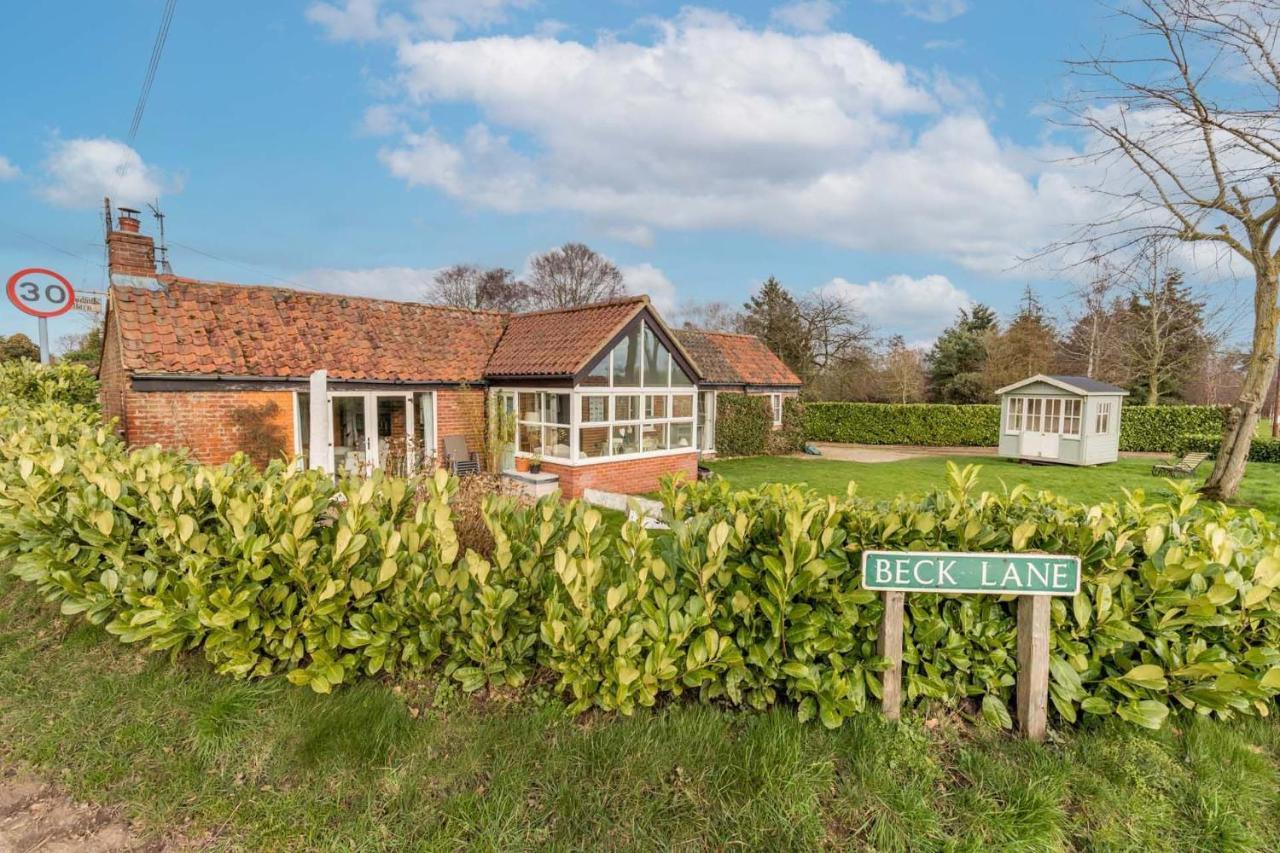 Host & Stay - Woodfalls Barn Burgh and Tuttington Exterior foto